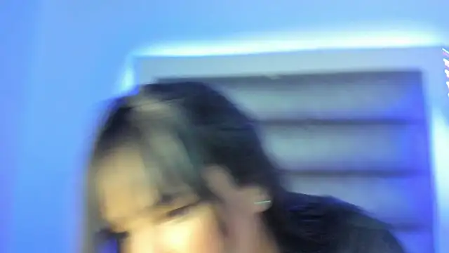 Andrea brunnette online show from October 15, 2025, 1:37 am