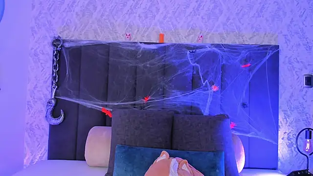 dana hazze online show from October 28, 2025, 9:36 pm