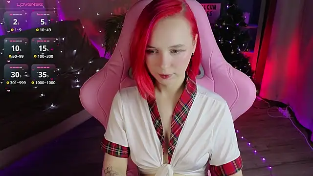 NaomiYoru online show from January 13, 2026, 8:35 pm