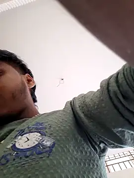 rohanh234 online show from December 15, 2025, 8:09 am