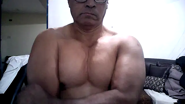 sexigym35 online show from November 23, 2025, 7:02 pm