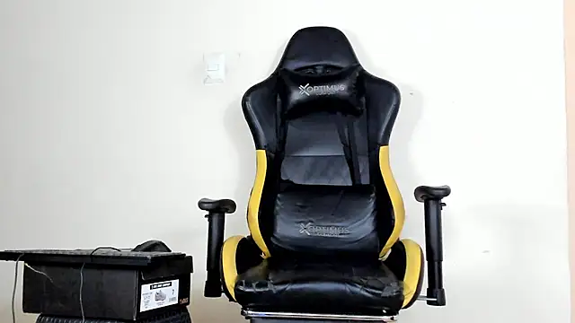 HELLSTAR online show from November 22, 2025, 10:19 pm