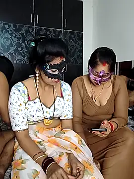 Sexy kaira01 online show from April 11, 2026, 6:22 pm