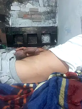 elvergu666 online show from January 7, 2026, 12:32 pm