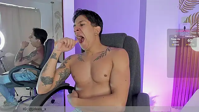 j deex online show from February 18, 2026, 4:25 pm