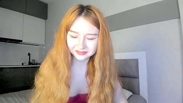 Clarity Yumi online show from October 4, 2025, 2:46 am