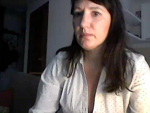 Elena48324 online show from November 22, 2025, 10:03 am