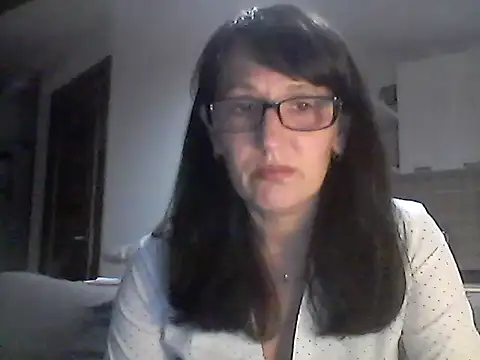 Elena48324 online show from June 17, 2026, 6:29 pm