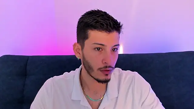 Snapshot of _Monster_cock4u_ chatting on October 13, 2025, 6:09 pm Monster cock4u online show from October 13, 2025, 6:09 pm