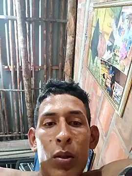 Snapshot of Estrella240 chatting on March 17, 2026, 1:52 am Estrella240 online show from March 17, 2026, 1:52 am