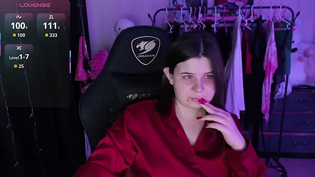 AmyVibess online show from June 29, 2026, 7:13 pm