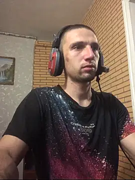 Snapshot of Alexilon chatting on November 10, 2025, 12:43 pm Alexilon online show from November 10, 2025, 12:43 pm