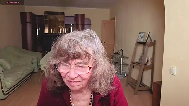 Betty Brick online show from April 29, 2026, 5:30 pm
