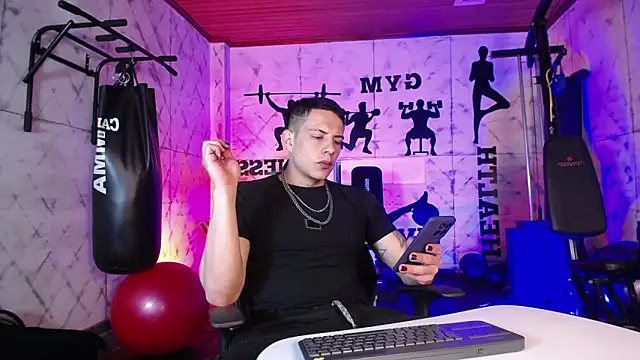 Snapshot of Dustin_Sonne chatting on February 23, 2026, 3:41 am Dustin Sonne online show from February 23, 2026, 3:41 am