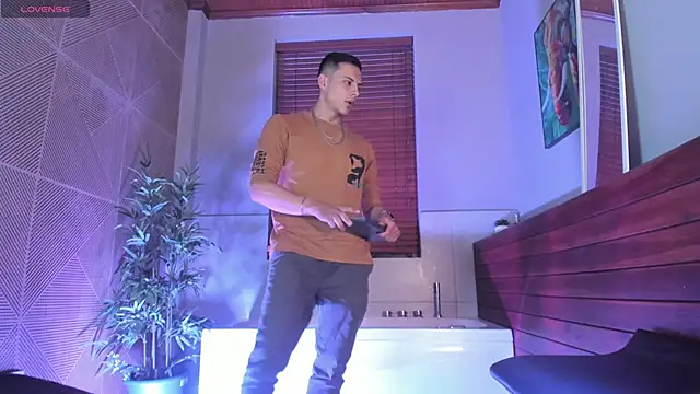 Dustin Sonne online show from October 29, 2025, 3:38 am