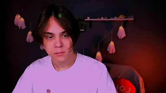 Snapshot of karl_mans chatting on November 1, 2025, 10:20 am karl mans online show from November 1, 2025, 10:20 am