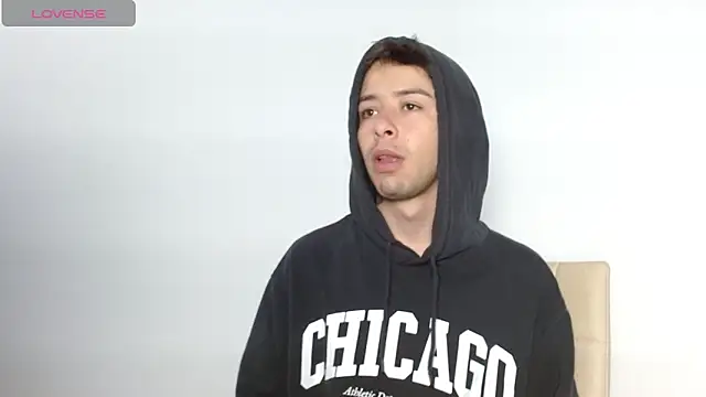 Aleecandrews online show from January 6, 2026, 7:18 pm