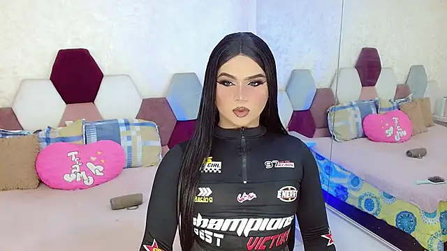 kushina uzumaki75 online show from October 26, 2025, 4:13 am