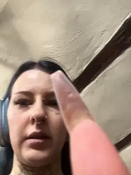 Seductively4 20 online show from October 30, 2025, 11:19 am