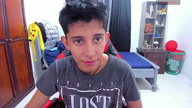 gomitaboy 1 online show from February 15, 2026, 7:13 pm