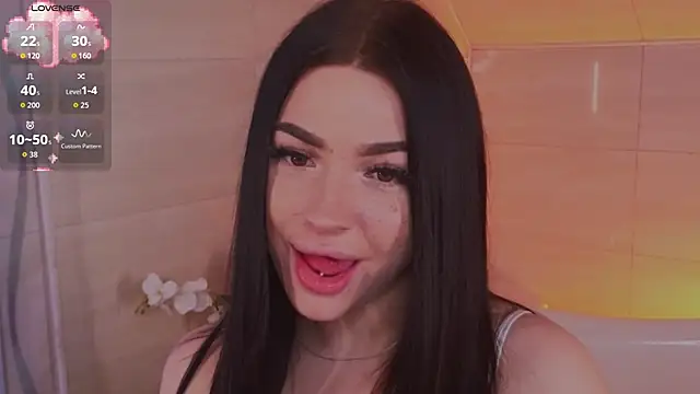 Snapshot of honey_____bunny chatting on February 26, 2026, 2:00 am honey bunny online show from February 26, 2026, 2:00 am