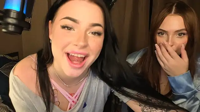 Snapshot of honey_____bunny chatting on November 1, 2025, 12:43 pm honey bunny online show from November 1, 2025, 12:43 pm