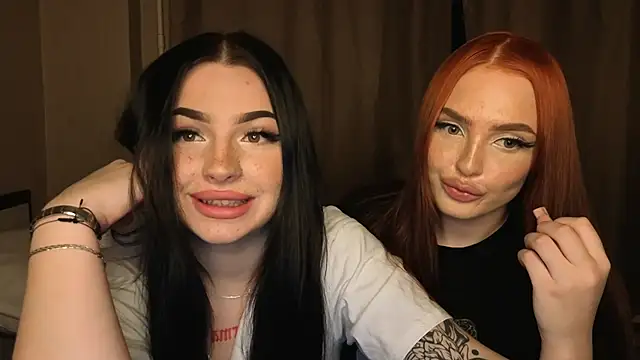 Snapshot of honey_____bunny chatting on November 19, 2025, 4:40 pm honey bunny online show from November 19, 2025, 4:40 pm