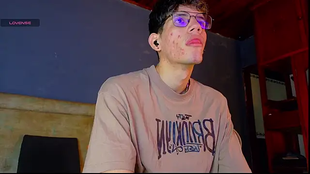 david huge online show from November 20, 2025, 1:23 pm