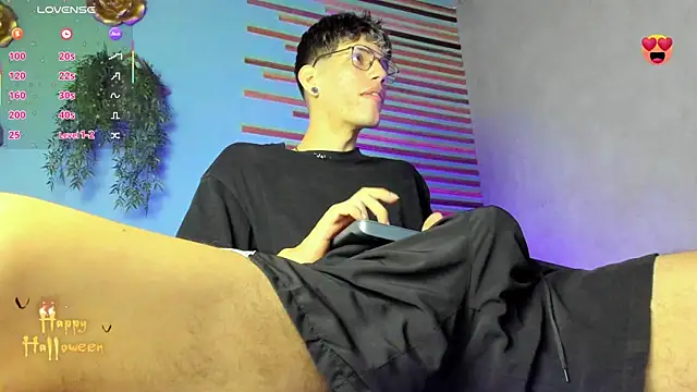 david huge online show from October 23, 2025, 1:32 pm