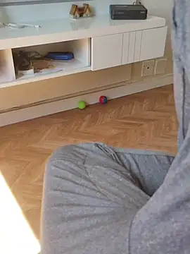 Snapshot of LeoMaduroSP chatting on September 27, 2025, 1:17 pm LeoMaduroSP online show from September 27, 2025, 1:17 pm