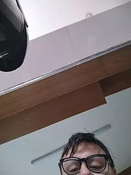 Snapshot of LeoMaduroSP chatting on September 29, 2025, 12:11 pm LeoMaduroSP online show from September 29, 2025, 12:11 pm