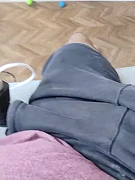 Snapshot of LeoMaduroSP chatting on September 18, 2025, 3:04 pm LeoMaduroSP online show from September 18, 2025, 3:04 pm