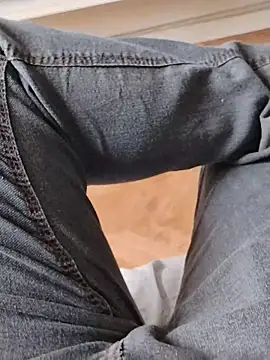 Snapshot of LeoMaduroSP chatting on September 23, 2025, 2:13 pm LeoMaduroSP online show from September 23, 2025, 2:13 pm