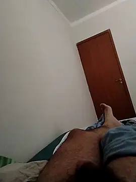 Snapshot of LeoMaduroSP chatting on September 19, 2025, 11:25 am LeoMaduroSP online show from September 19, 2025, 11:25 am