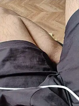 Snapshot of LeoMaduroSP chatting on September 24, 2025, 12:55 pm LeoMaduroSP online show from September 24, 2025, 12:55 pm