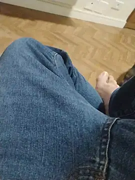 LeoMaduroSP online show from November 7, 2025, 1:10 am