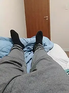 Snapshot of LeoMaduroSP chatting on September 28, 2025, 1:45 am LeoMaduroSP online show from September 28, 2025, 1:45 am