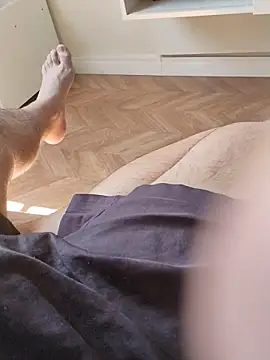 Snapshot of LeoMaduroSP chatting on November 1, 2025, 1:05 pm LeoMaduroSP online show from November 1, 2025, 1:05 pm