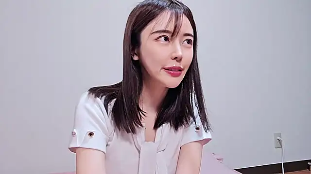 hinata chan3 online show from February 14, 2026, 11:32 am