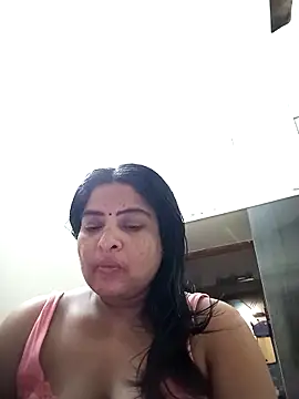 srimasrima online show from February 9, 2026, 8:18 pm
