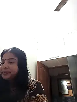 srimasrima online show from December 16, 2025, 1:43 am