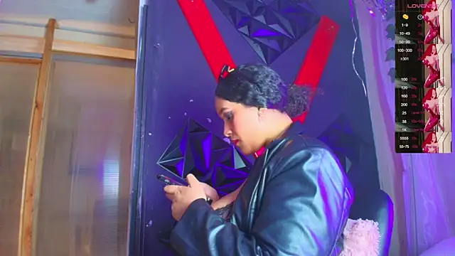 Snapshot of ivonne_diaz1 chatting on February 3, 2026, 8:25 pm ivonne diaz1 online show from February 3, 2026, 8:25 pm