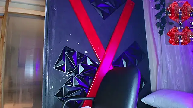 Snapshot of ivonne_diaz1 chatting on February 7, 2026, 7:44 pm ivonne diaz1 online show from February 7, 2026, 7:44 pm