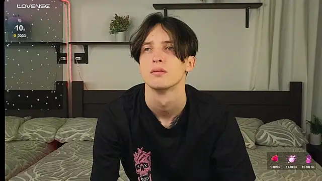 Snapshot of Martin_Jin chatting on October 12, 2025, 12:39 pm Martin Jin online show from October 12, 2025, 12:39 pm