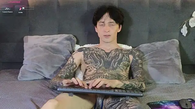 Snapshot of Martin_Jin chatting on June 24, 2026, 8:24 am Martin Jin online show from June 24, 2026, 8:24 am