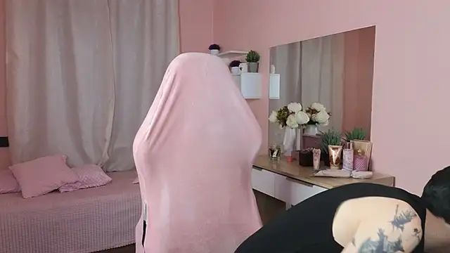 Snapshot of Martin_Jin chatting on October 16, 2025, 1:52 pm Martin Jin online show from October 16, 2025, 1:52 pm