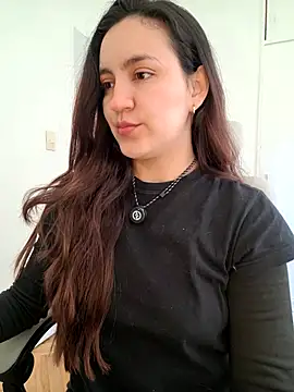 KattyHotson online show from August 7, 2026, 7:31 pm