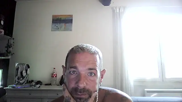 soumisdeblake83 online show from June 16, 2026, 6:24 am