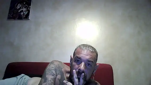 soumisdeblake83 online show from June 6, 2026, 7:52 pm
