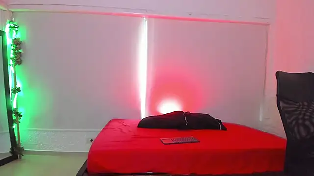 catleya noire online show from September 12, 2025, 8:41 pm